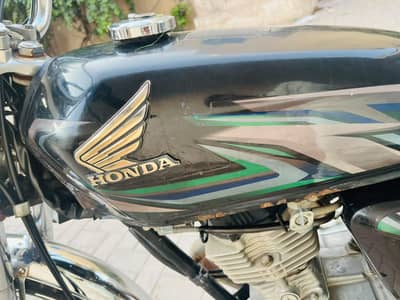 Honda 125 for sale good condition engine 10/10 tyre brand new