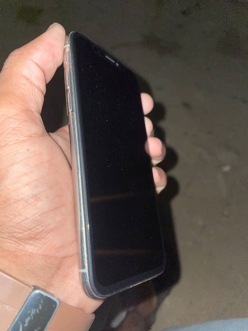 Apple iPhone X 1