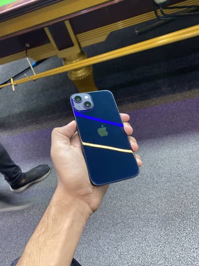 Apple iPhone 13 jv