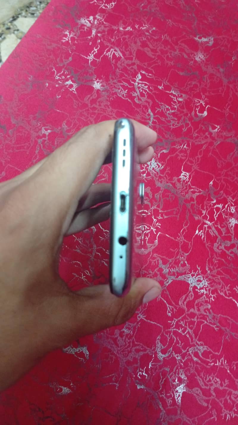Tecno Camon 17 6