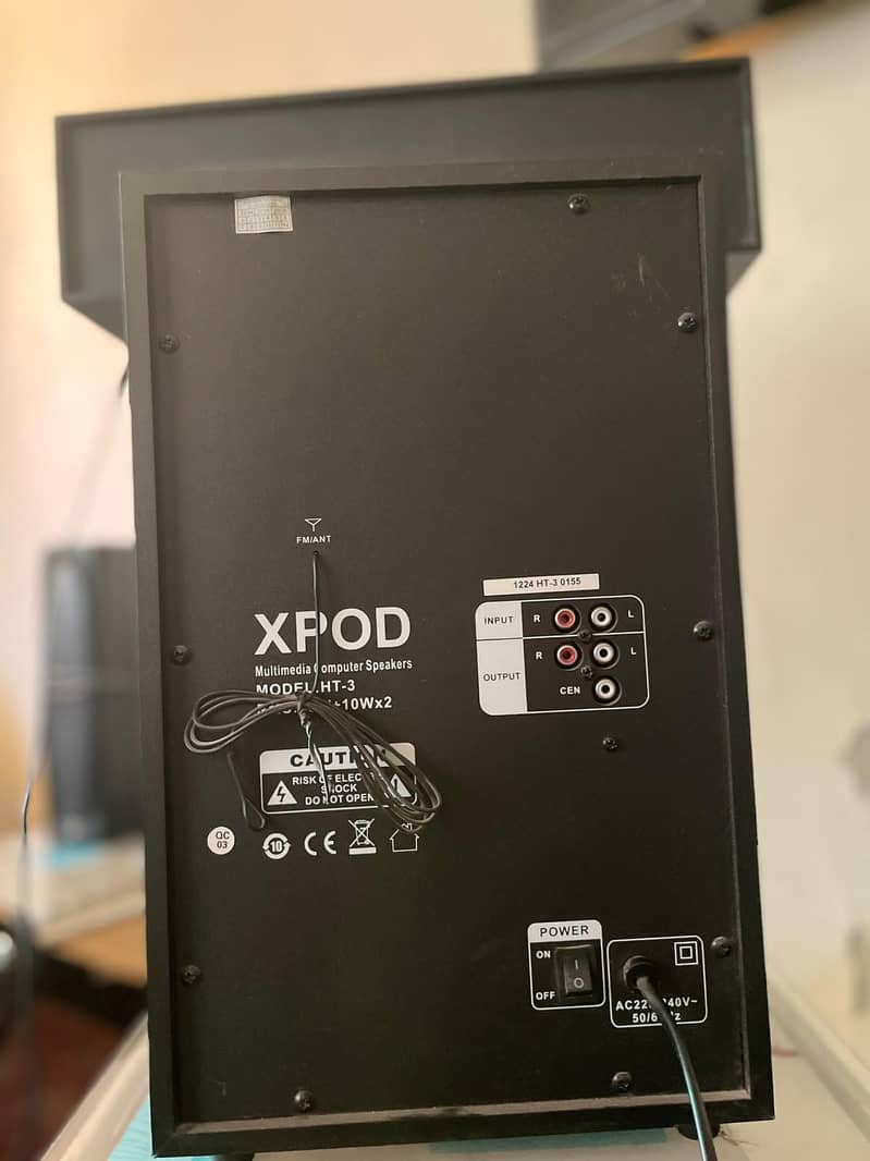 XPOD MULTIMEDIA SPEAKER SYSTEM 1