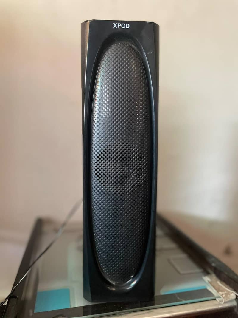 XPOD MULTIMEDIA SPEAKER SYSTEM 2