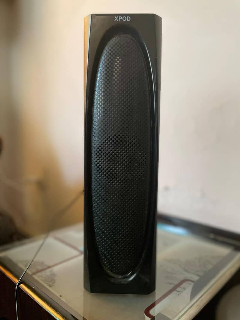 XPOD MULTIMEDIA SPEAKER SYSTEM 4