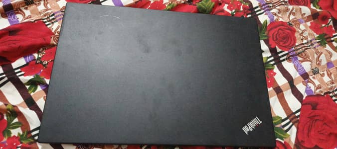 I m selling my laptop lenova t460  model using soo good