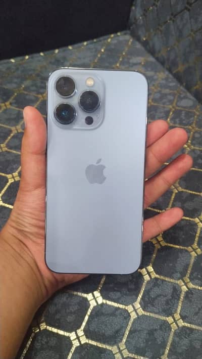 Apple iPhone 13 Pro