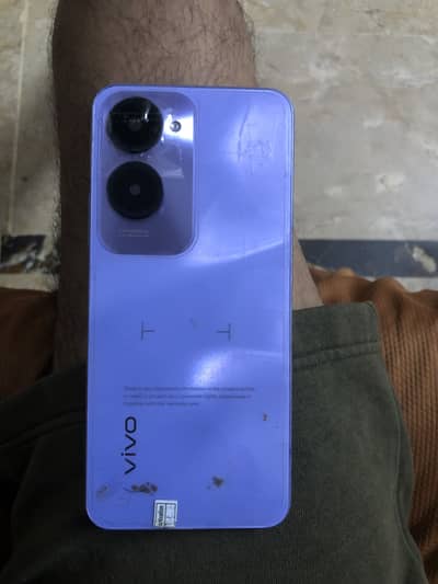 Vivo Y28s