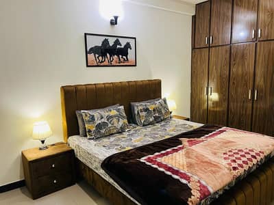One Bed Appartment Available For Rent In E11 Daily Weekly Basis