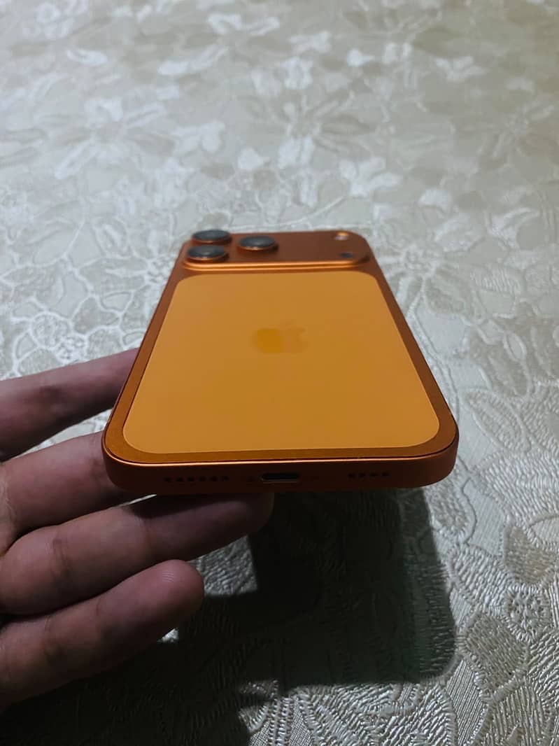 Apple iPhone 7 Plus 2