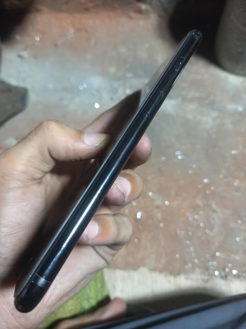 Apple iPhone 7 Plus 4