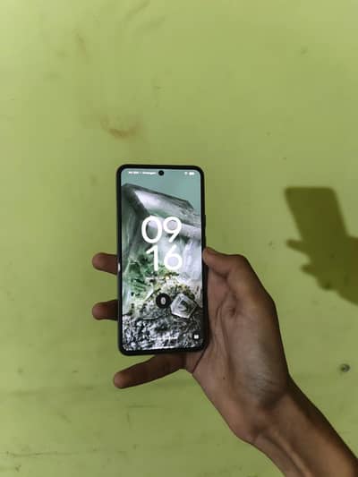 Google Pixel 8