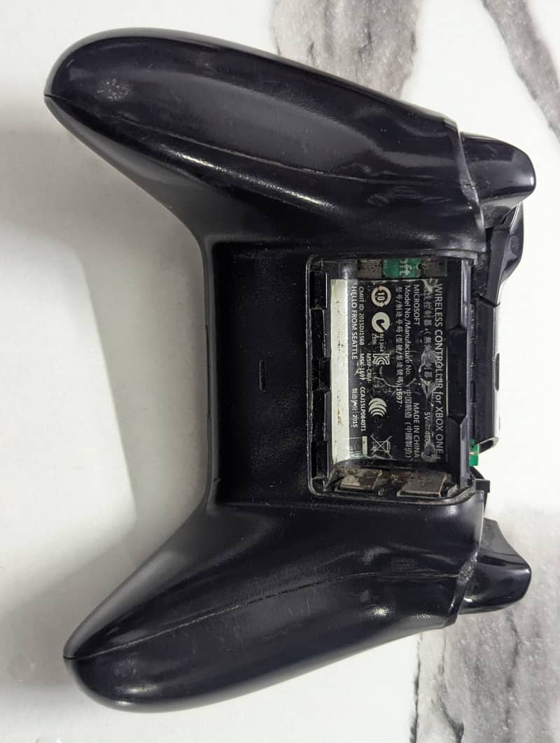 4 wireless controllers xbox one 6