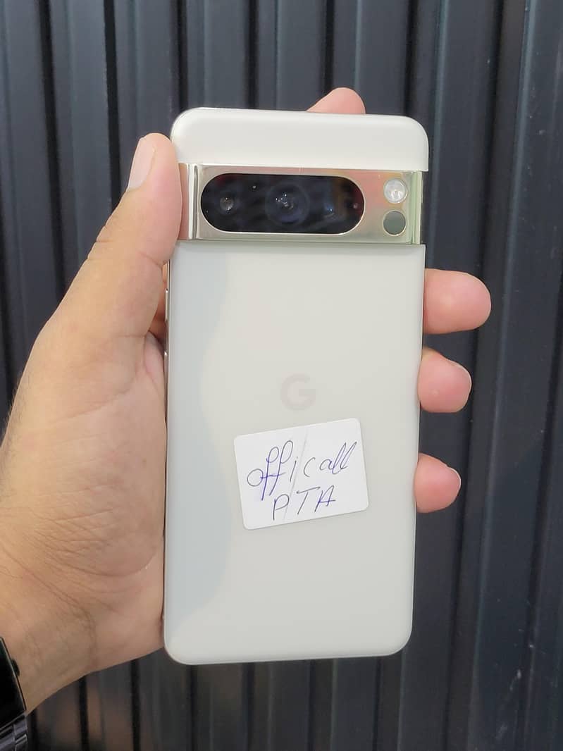 Google Pixel 8 Pro 0