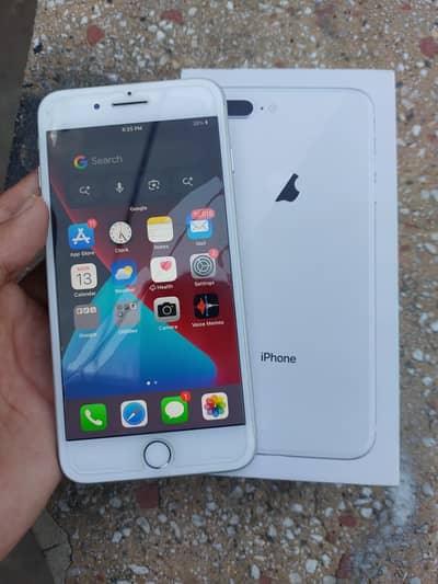 iPhone 8 Plus 64GB White – Canada Import (Non-PTA) 10/10 Condition