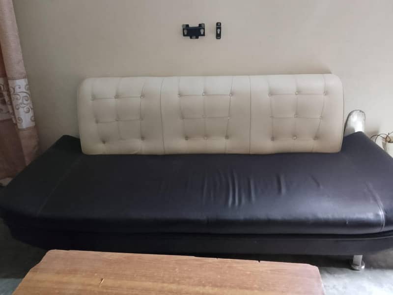 Sofa set 0
