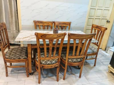 Dinning Table with 6 chairs