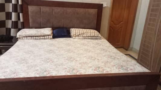 King Size Bed for Sale