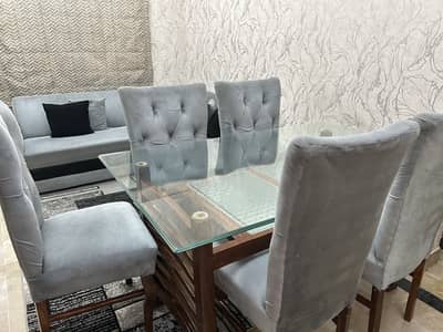 6 seater dining table