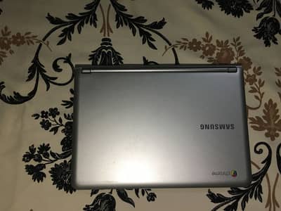 Samsung Chromebook With Charger | 9/10 Battery | Best for Student