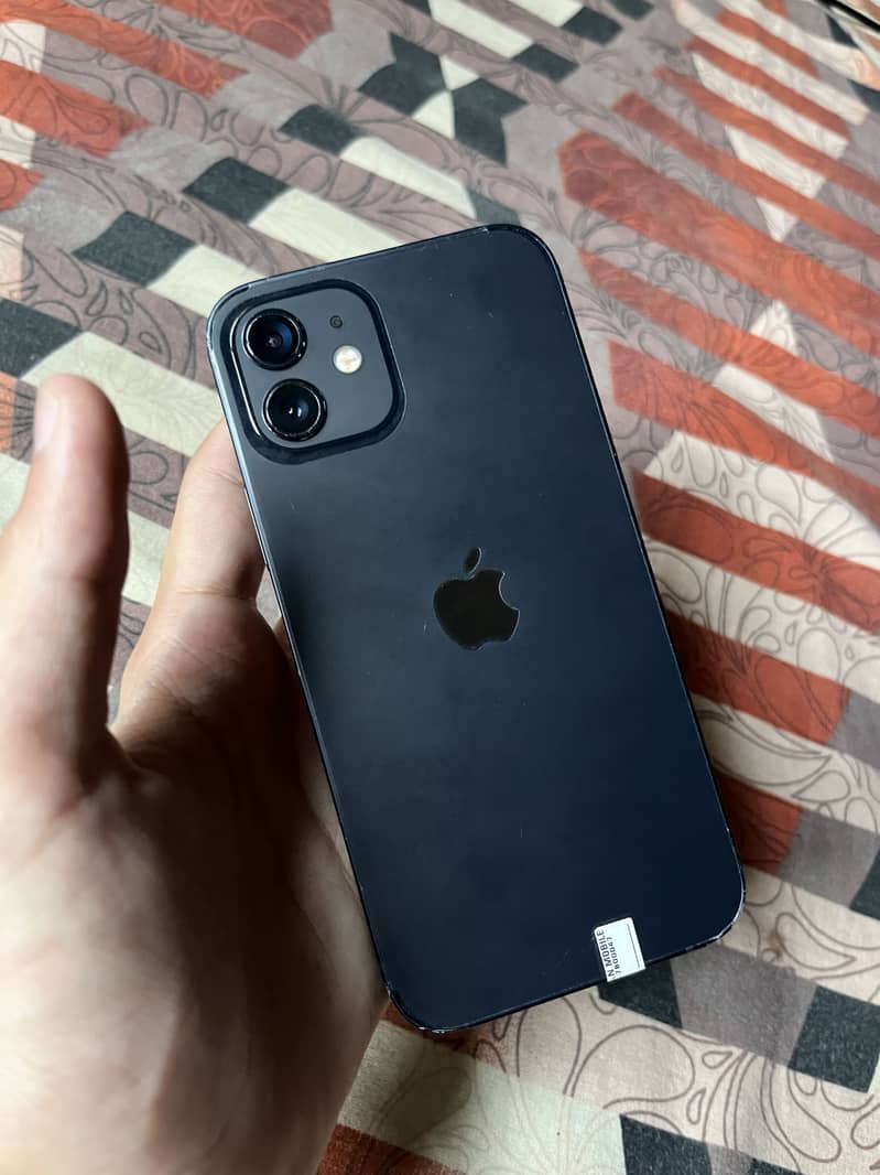 Apple iPhone 12 2