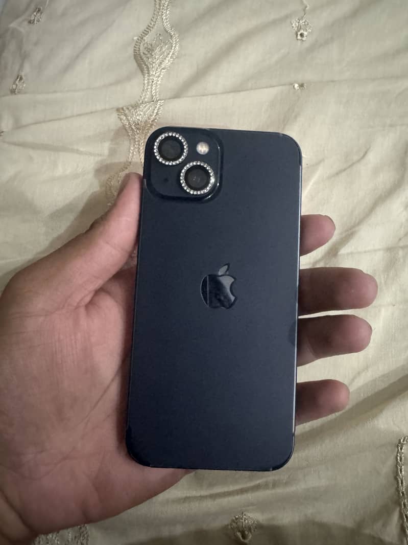 Apple iPhone 13 2