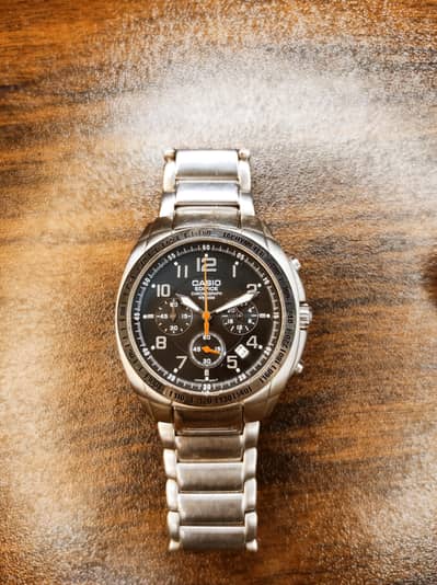 FOR SALE: CASIO EDIFICE (CHRONOGRAPH)