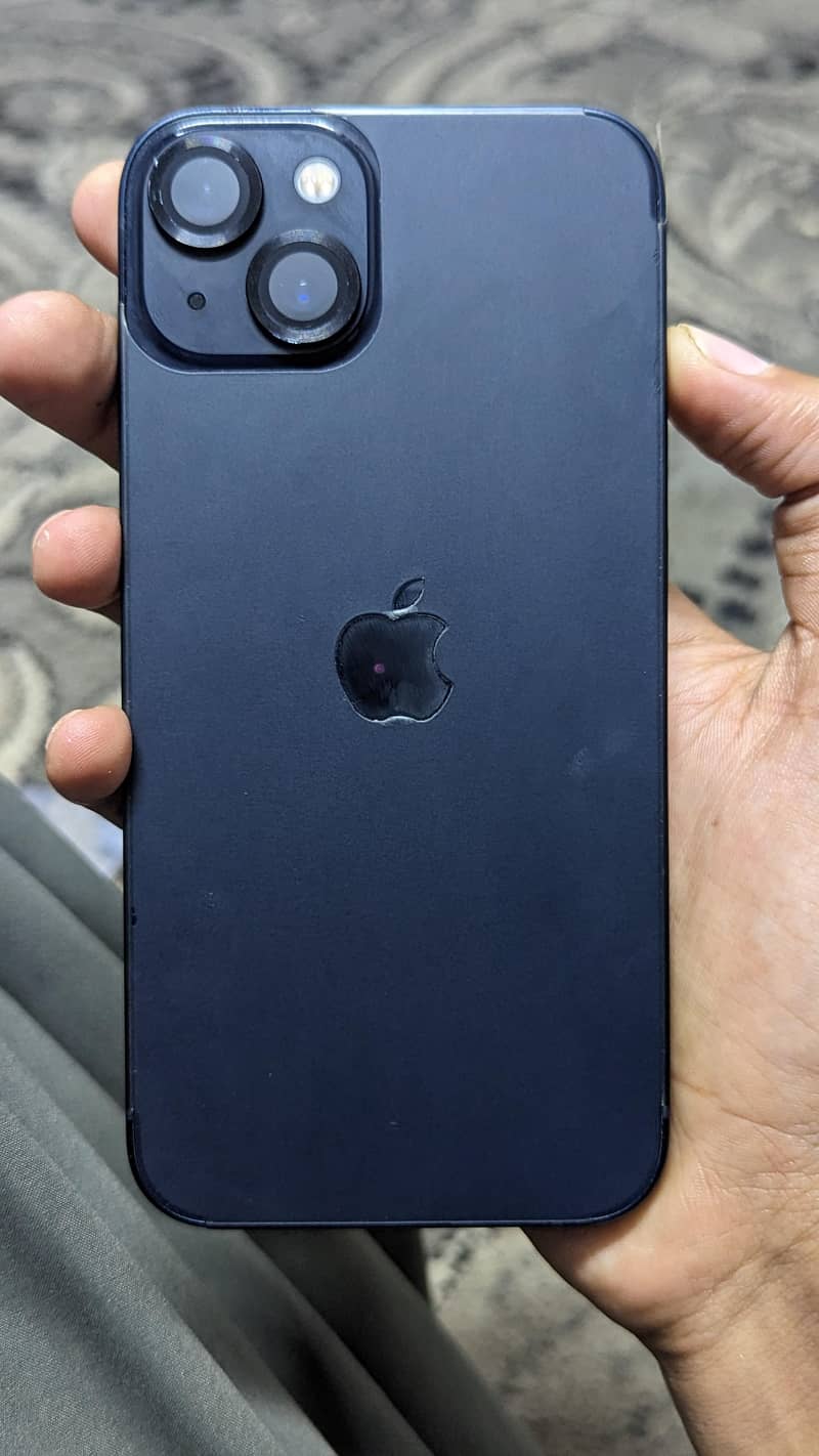 Apple iPhone 13 2