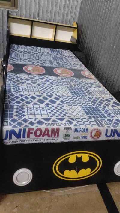 kids bed ( urgent sale )