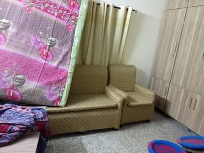 2 sofa sets, queen size bed, dining table and chairs, single bed