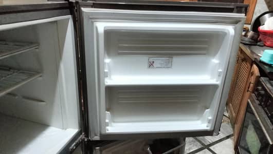 urgent refrigerator for sale