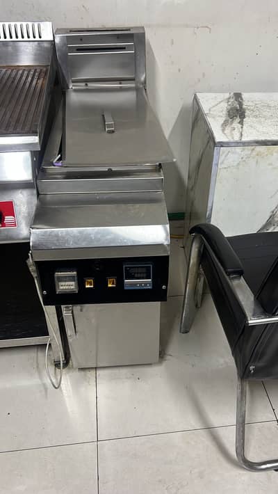 All type of restaurant appliances