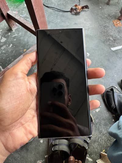 Samsung Mobile S22 Ultra