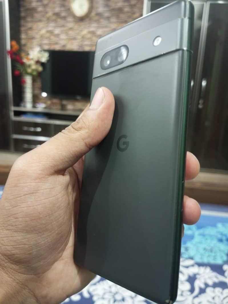 Google Pixel 7a 1