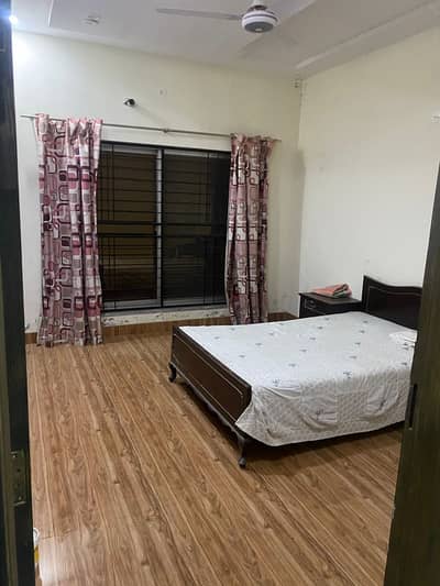 10 Marla Facing Park Brand New House Upper Portion For Rent Awt Phase 2