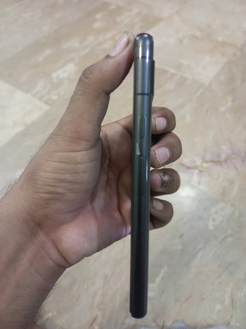 Google Pixel 7a 5