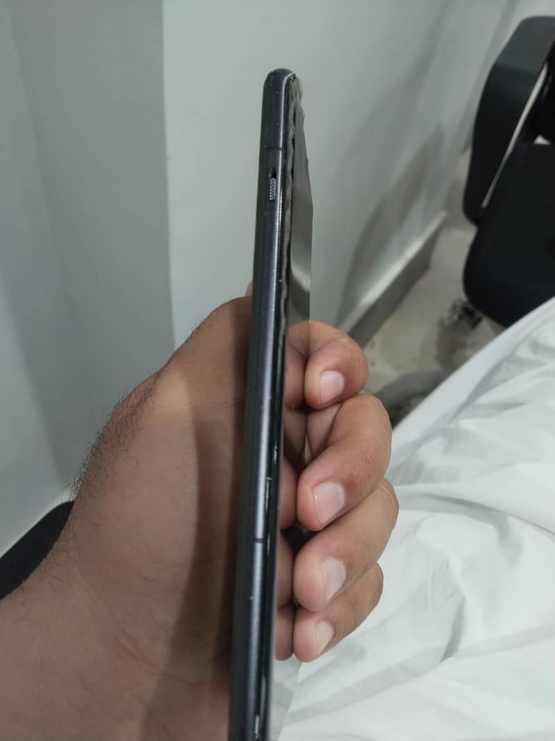 One Plus 12R 3