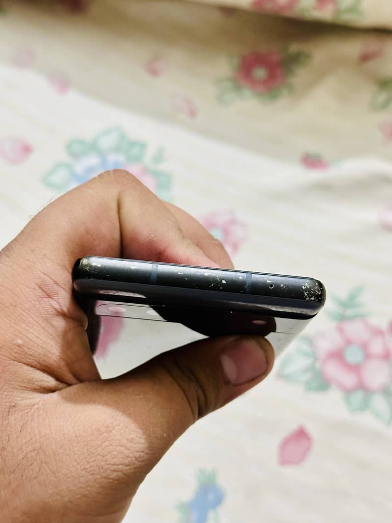 Google Pixel 6a 3