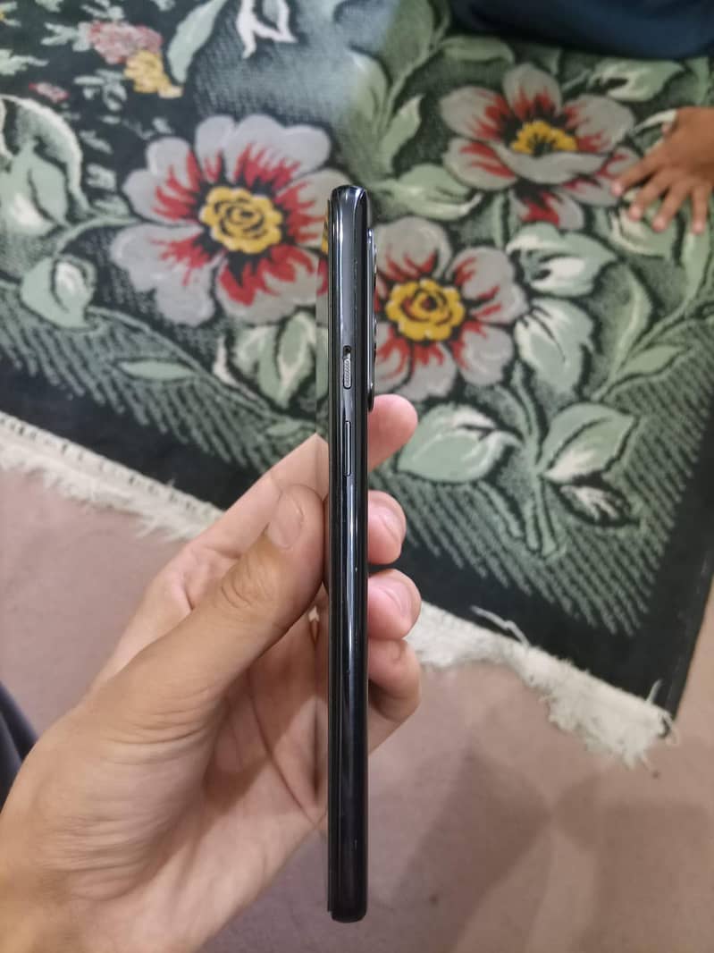 One Plus 9 4