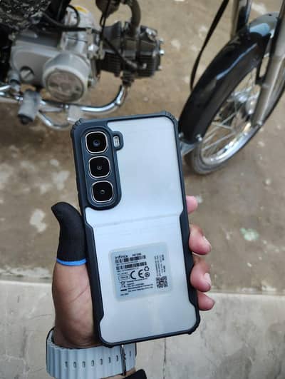 Infinix Hot 60i