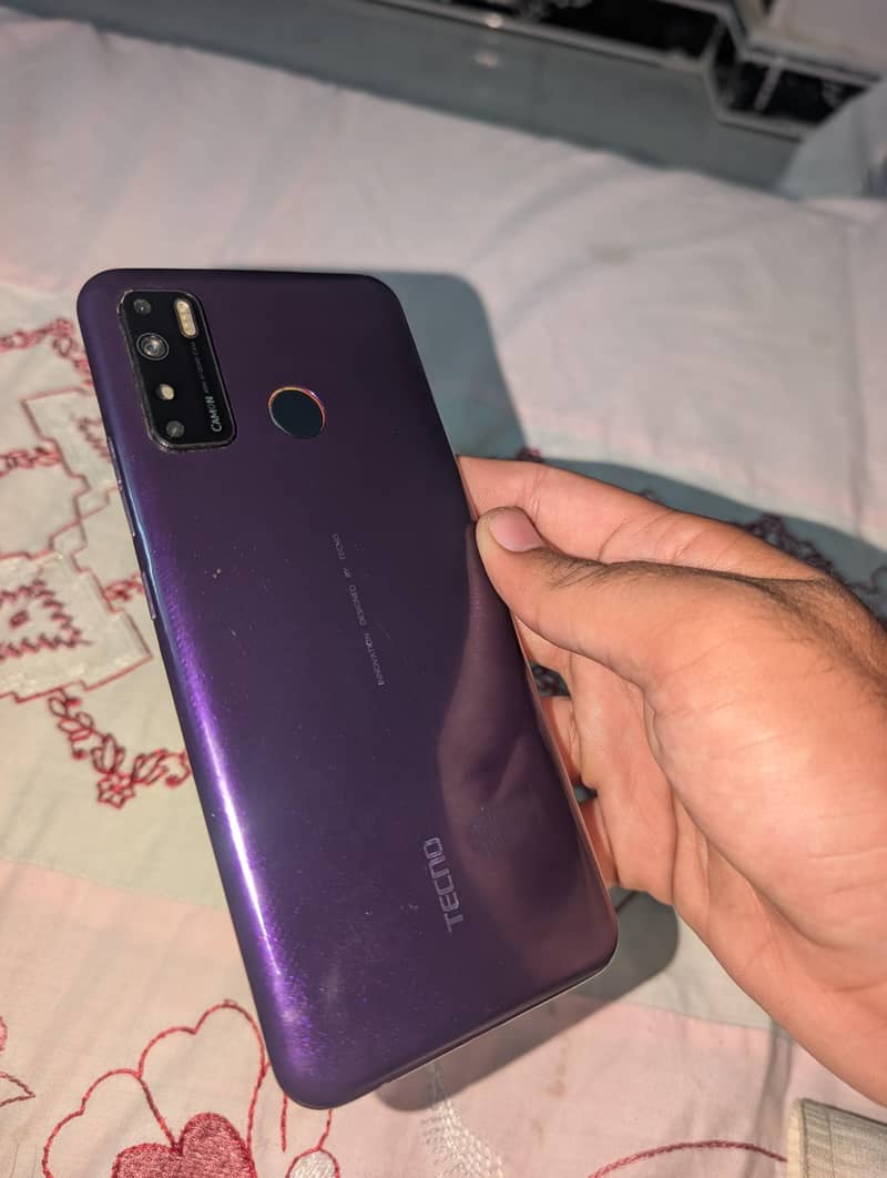 Tecno CAMON 15 0