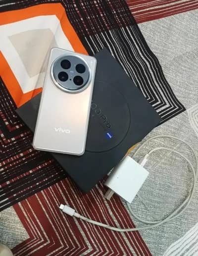 Vivo X200 Pro 12/512 Urgent Sale Conect What S App Number 0322=9904252