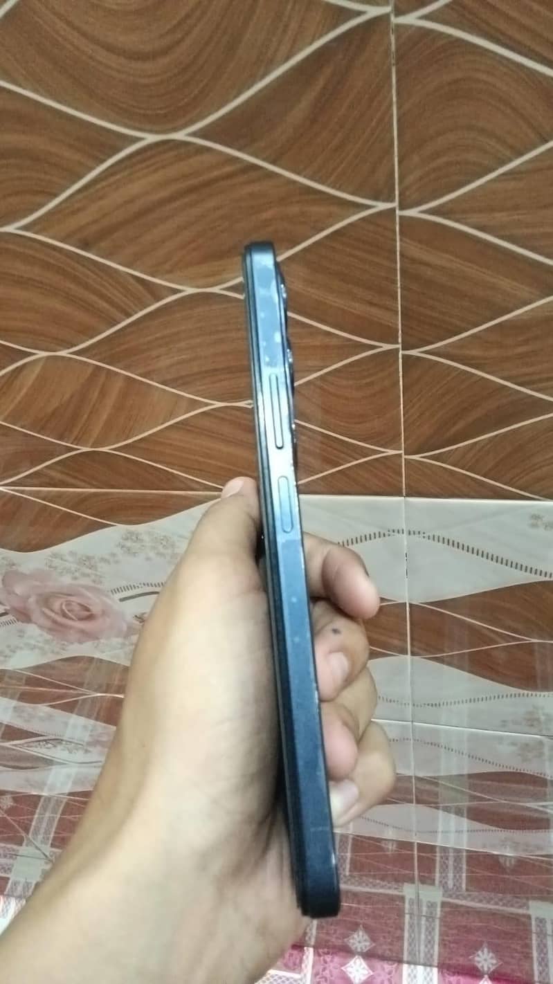 38500 3
