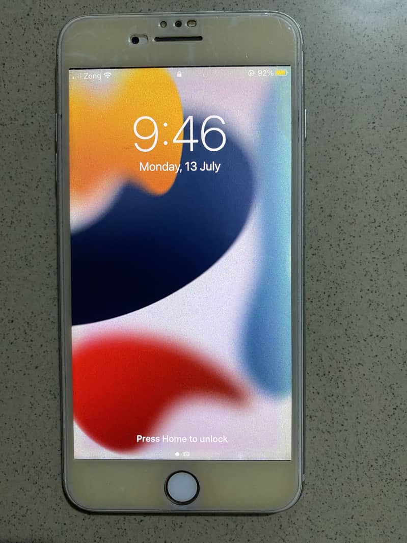 Apple iPhone 7 Plus 4