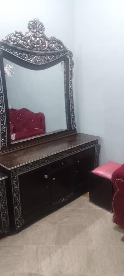 Dressing Table