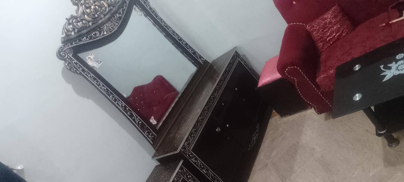 Dressing Table 1