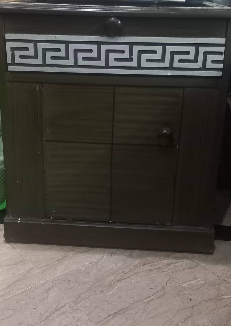 Double Bed with Dressing 1