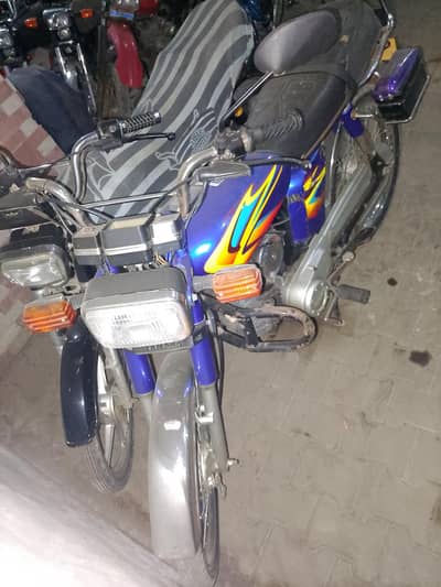 YAHAMA YB 100 ROYAL