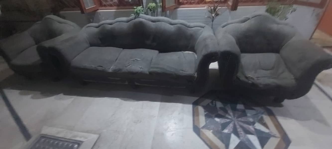 Best sofas under budget 0
