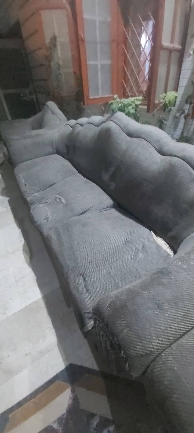 Best sofas under budget 1