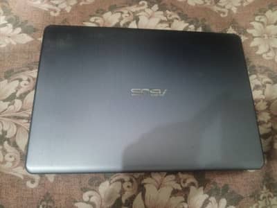 Asus Celeron 4gb ram 64gb room 5hour+ battery time all ok