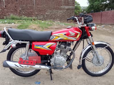 pori bike par lamination hoi ha condition 10 bai 9 ha Argent sall